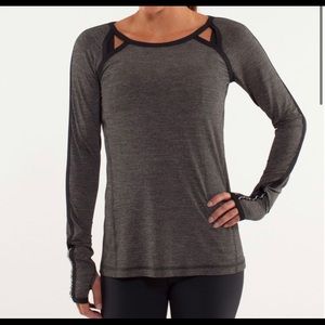 Lululemon team spirit long sleeve